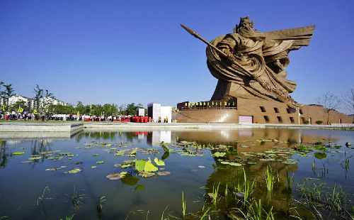 全球最大关公坐镇关公义园 荆州承三国文化兴全域旅游