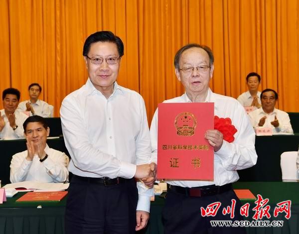 王东明:加快建成国家创新驱动发展先行省