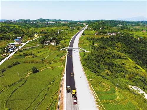 渝广高速完工85% 重庆到四川将又添一条快速通道