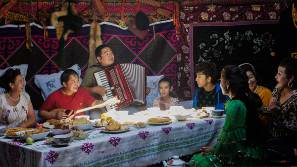 中国的塔城 世界的塔城——首届新疆•塔城手风琴艺术盛宴将于8月18日至20日在塔城盛大“开席”