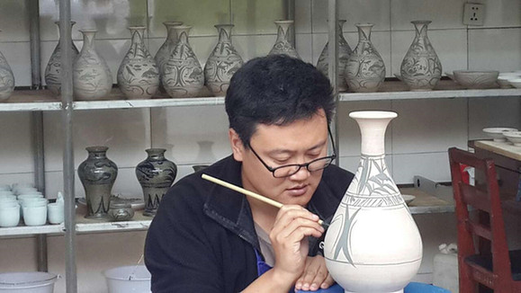 云南玉溪红塔区专项资金扶持陶瓷产业