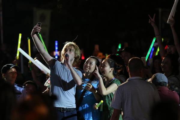用音乐传递友谊 四川彭州举办国际友城青年音乐周