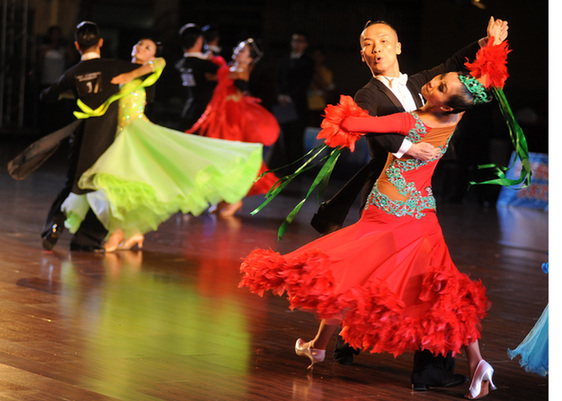 2016全国体育舞蹈公开赛在柳州开赛