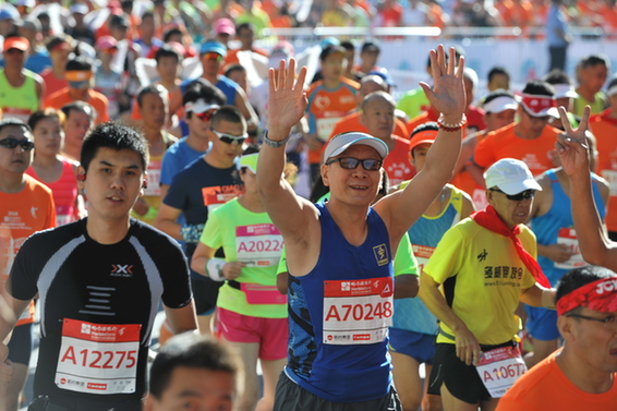 “跑一场马，识一座城”——2016哈尔滨国际马拉松成功举行