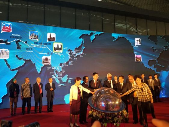 2016西安丝绸之路国际旅游博览会盛大开幕