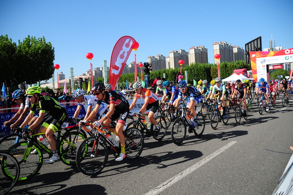 2016环中国国际公路自行车赛在天津武清扬帆起航