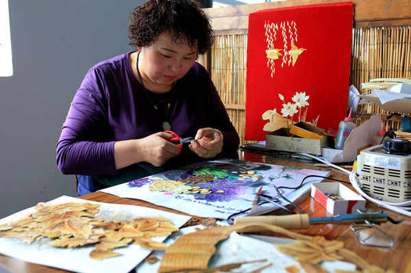 博湖芦苇工艺画备战第五届中国-亚欧博览会