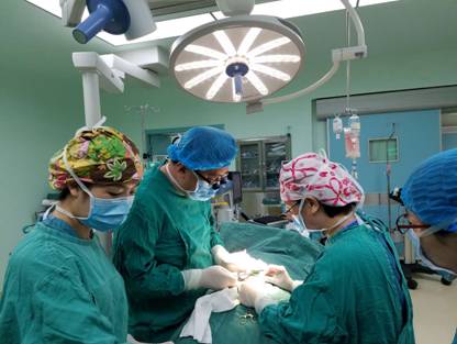 郑州市儿童医院联合北京儿童医院专家为19例泌尿疑难患儿做手术