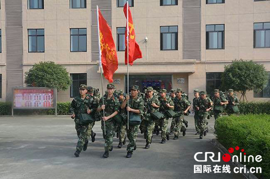 攀枝花出现特大泥石流灾害 武警水电第三总队紧急驰援
