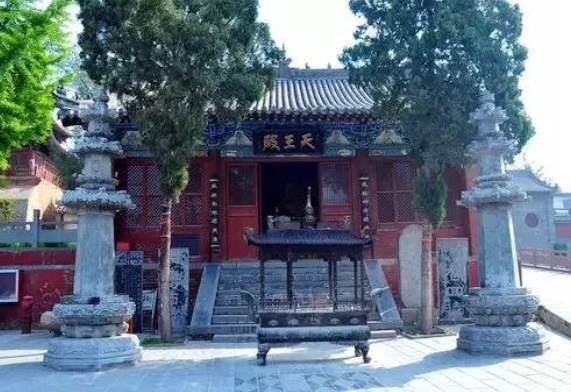 汝州大力宣传传统文化 千年古刹风穴寺正式免费开放