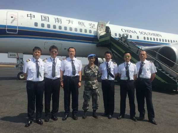 献礼国庆 向维和军人致敬——南航新疆B757机队圆满完维和包机任务