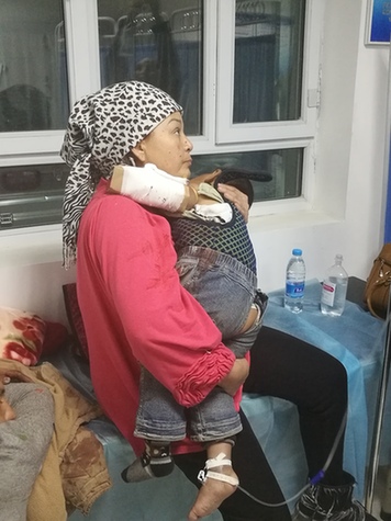 2岁幼儿意外重伤 南航新疆航班提前起飞紧急救援