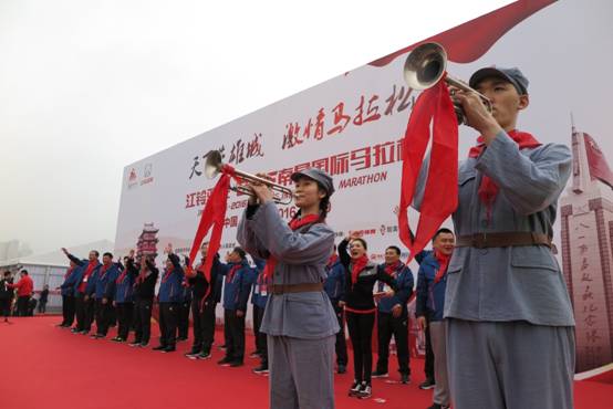 首届南昌国际马拉松成功举办