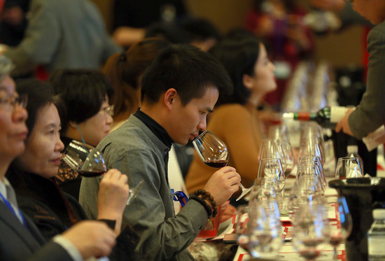 茶与葡萄酒的文化碰撞 —— 第八届圣埃米利永-波美侯-弗龙萨克产区葡萄酒联合会在京交流品鉴