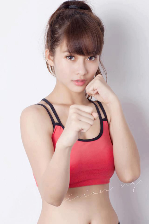 越南美女拳手:19岁身家过亿