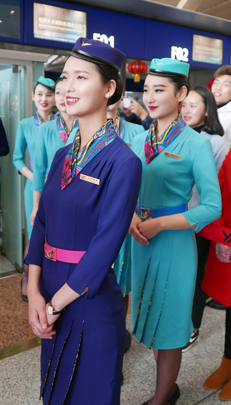昆明航空8周年生日 发布“云梦”主题乘务员制服