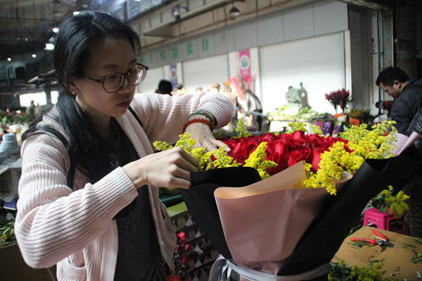 鲜花为云南代言：15000余株鲜花装点外交部蓝厅