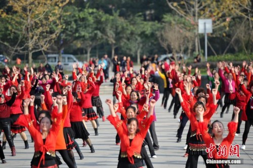 多地为广场舞立规 北京广场舞扰民或受治安处罚
