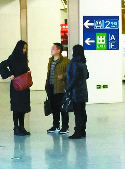 小心上当！北京地铁站出现“差钱买票”骗局