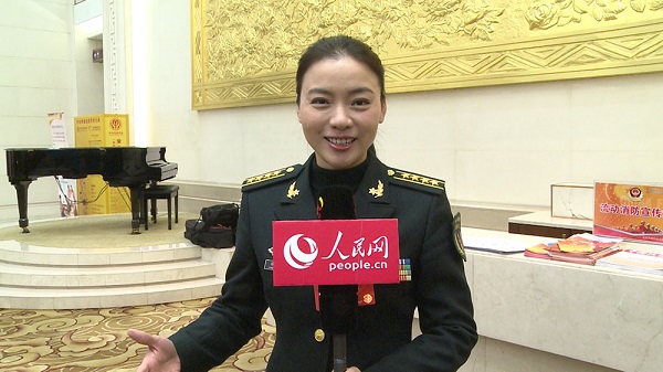 三八节话二孩：生不生？看看女委员们怎么说