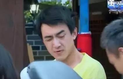 明星起床照：邓超现“熊猫眼” 鹿晗最原汁原味