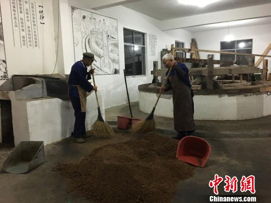 浙江常山激活油茶生态链 “绿色油库”添色致富样本