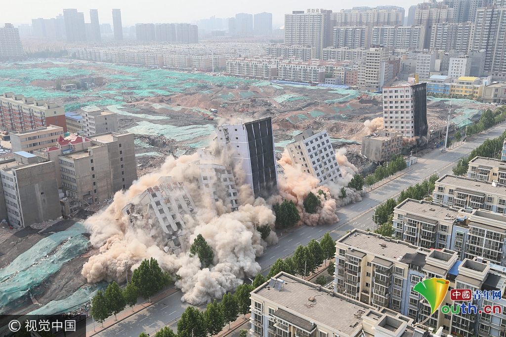 郑州爆破6栋高楼 动用552公斤炸药