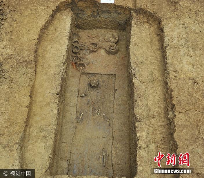 成都出土75座古墓年代从战国到唐宋