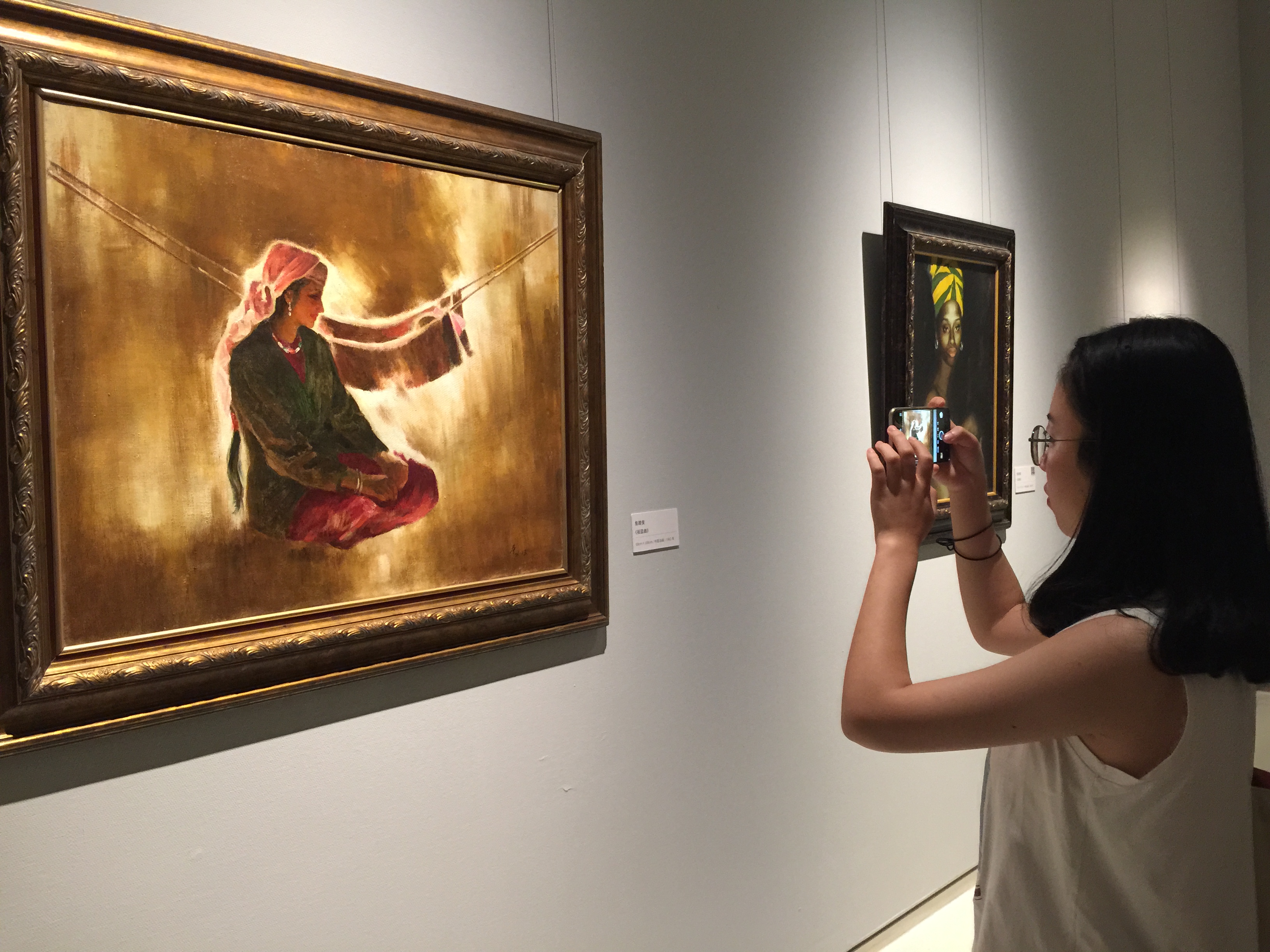 “大都美术馆油画藏品展”在山东美术馆开幕