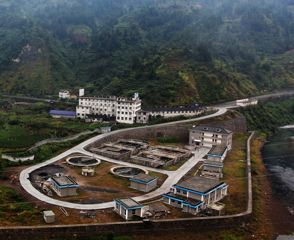 实施同建同治 建设美丽湘西