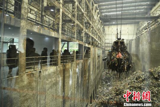重庆垃圾焚烧发电 日均2400吨生活垃圾变废为宝