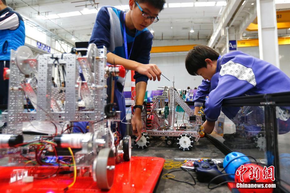 北京市学生机器人智能大赛开战