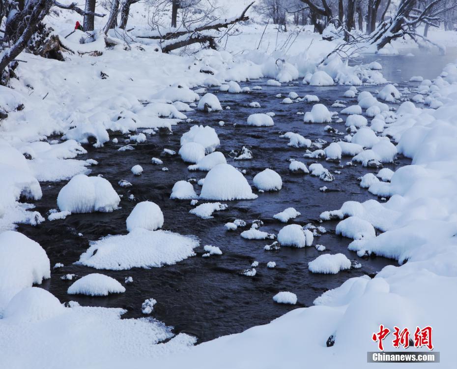 内蒙古阿尔山“不冻河” -40℃依然流水淙淙