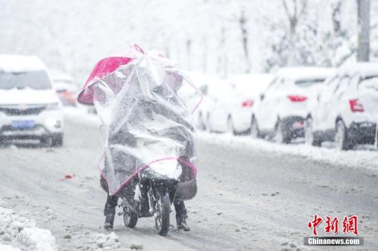新一轮暴雪天气将至安徽 多地中小学幼儿园停课
