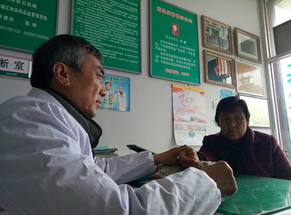 【中国梦·实践者】“健康卫士”杜鹏：三十年坚守只为一份承诺