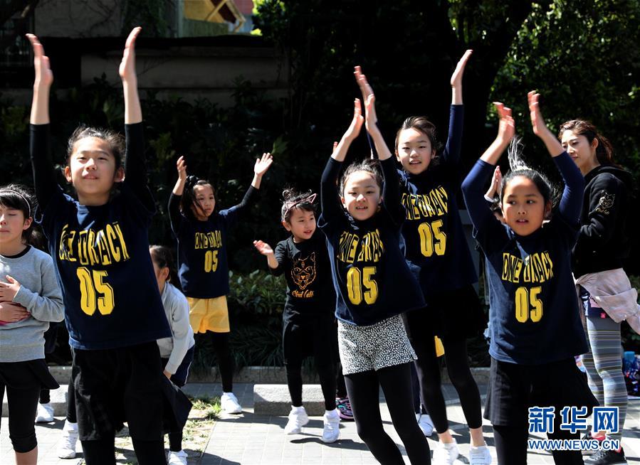 上海：春日“赶大集” 乐享小长假