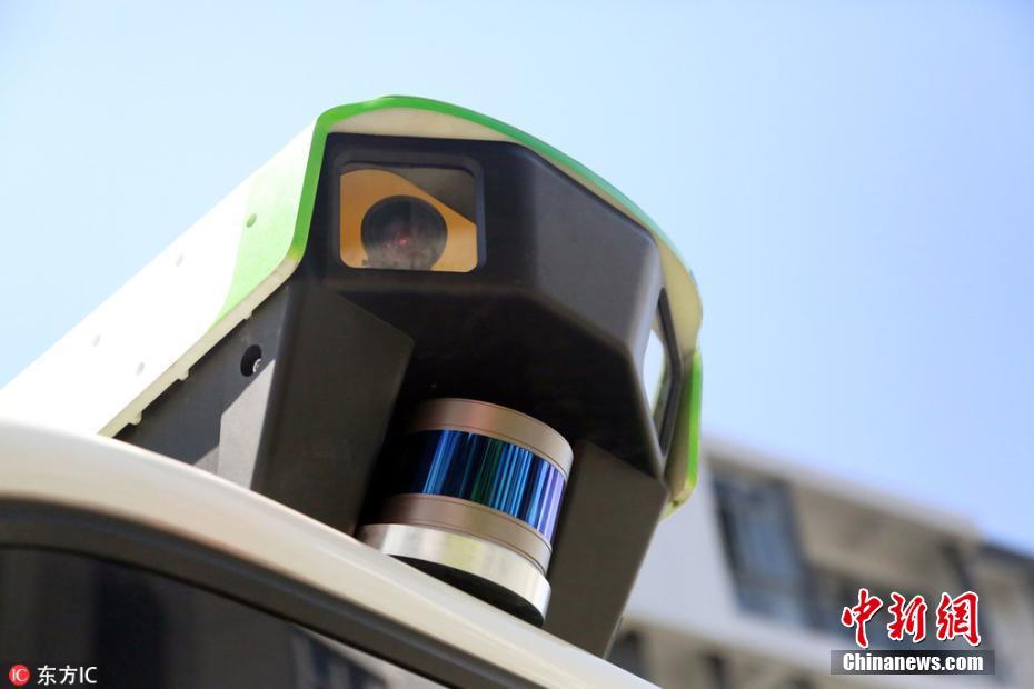 全球首个无人驾驶清洁车队亮相上海