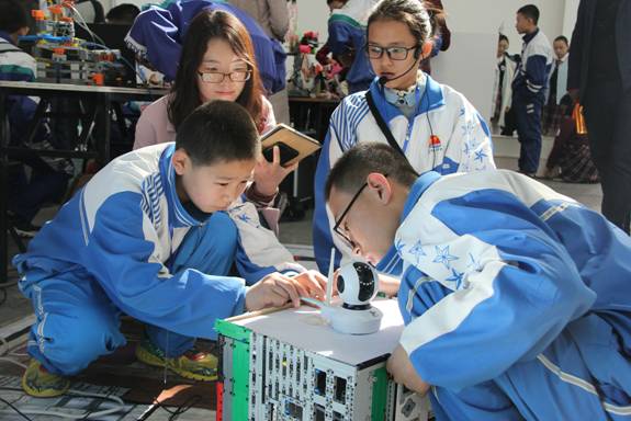 2000多件作品引爆第33届宁夏青少年科技创新大赛