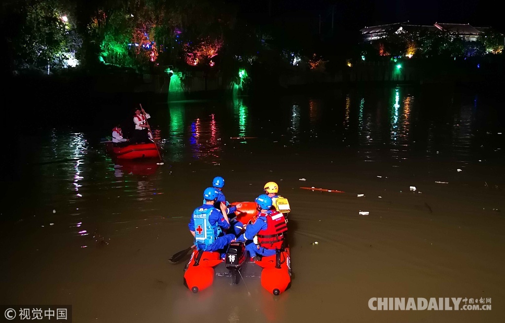 广西桂林龙舟翻船事件遇难人数已上升至11人