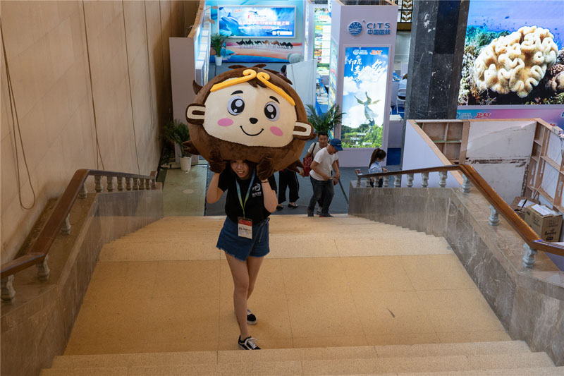 第十五届上海世界旅游博览会在上海展览中心拉开帷幕