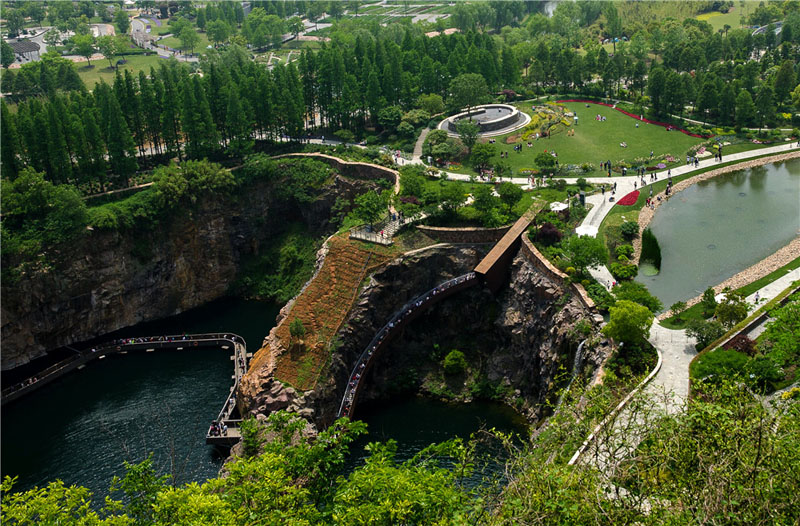上海辰山植物园矿坑花园设计项目斩获英国皇家园林学会首届国际奖
