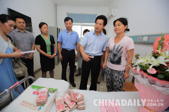 郑州儿童医院一护士患癌 患儿家长为其捐款