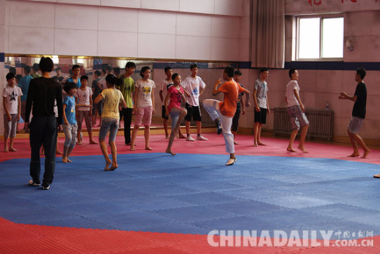 2015年河北省少年跆拳道训练营在迁安市举行