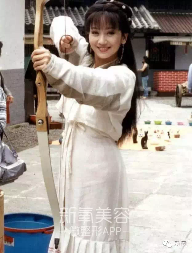 62岁“励志婆婆”为了见初恋，整容成16岁赵雅芝