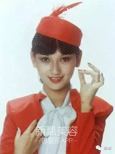 62岁“励志婆婆”为了见初恋，整容成16岁赵雅芝