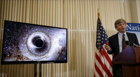 科学家再探测到引力波 系距地14亿光年双黑洞并和