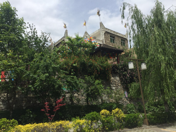 【中国梦·实践者】四川阿坝州震后重建：藏家乐助全村致富