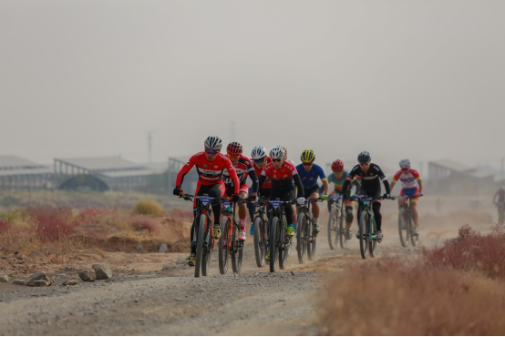 宁夏第二届“勇士之路·贺兰山自行车越野挑战赛”顺利举办