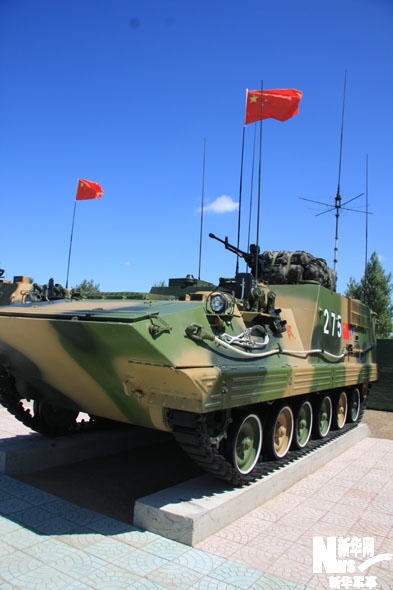 中俄展示陆战武器：中国新型红旗6D导弹亮相