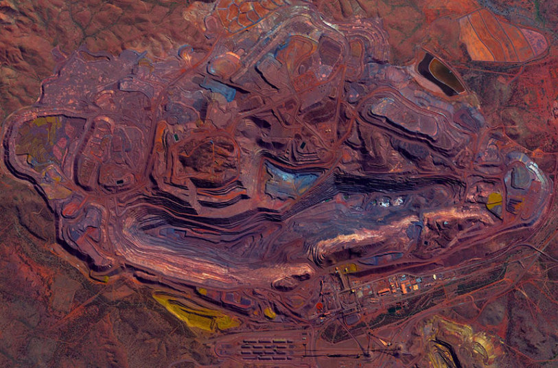 卫星拍摄人类对地貌改变的震撼照片